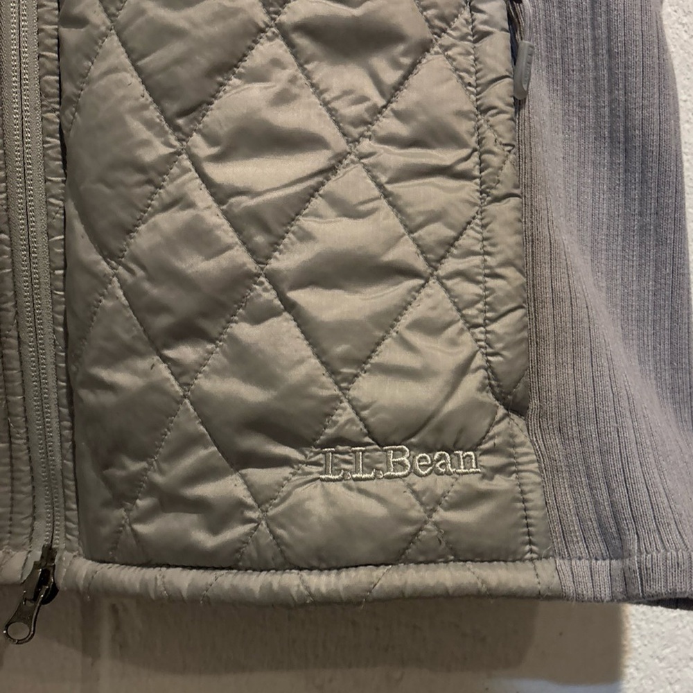 LL Bean women’s gray quilted fleece lined jacket vest size L - Picture 2 of 9